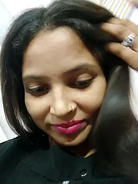 Snapshot of Anshika1431 chatting on 11/10/25, 03:16 Anshika1431 online show from 11/10/25, 03:16