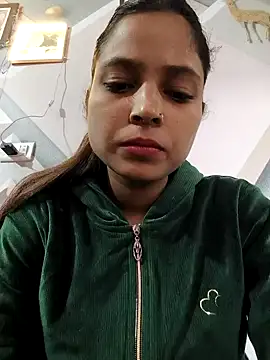 Snapshot of Anshika1431 chatting on 12/05/25, 03:59 Anshika1431 online show from 12/05/25, 03:59