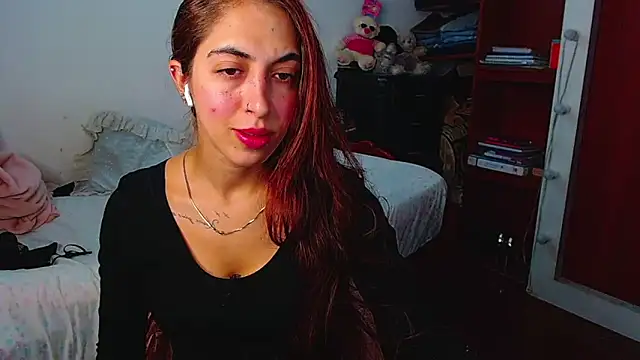 MariamGray1 online show from 01/17/26, 09:40