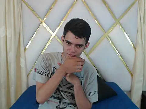 Kain noir  online show from 10/20/25, 05:24