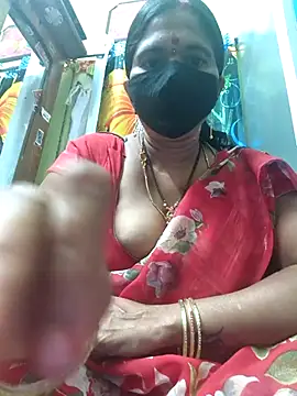 Snapshot of hot-telugu-queen chatting on 12/05/25, 06:33 hot-telugu-queen online show from 12/05/25, 06:33