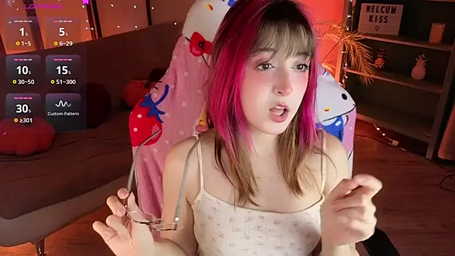 Soffi Toffi online show from 03/19/26, 12:20