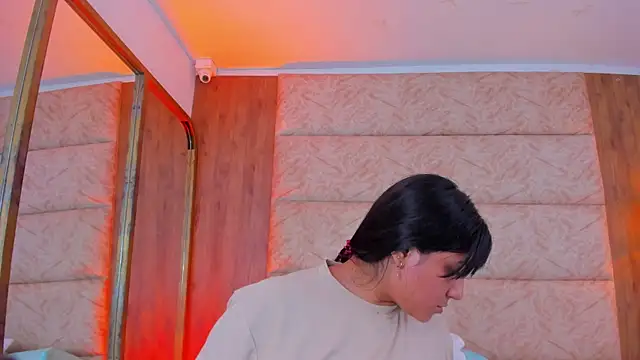 Antonella Russo1 online show from 11/20/25, 01:00