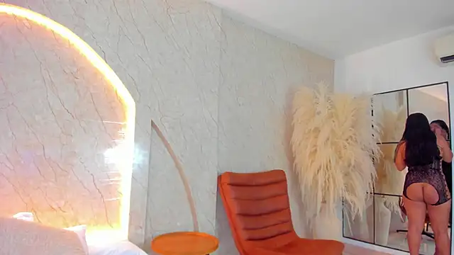 Antonella Russo1 online show from 02/10/26, 11:58