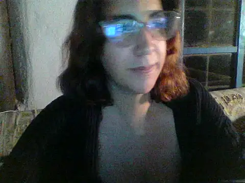 Snapshot of Dani_ela91 chatting on 10/20/25, 04:02 Dani ela91 online show from 10/20/25, 04:02