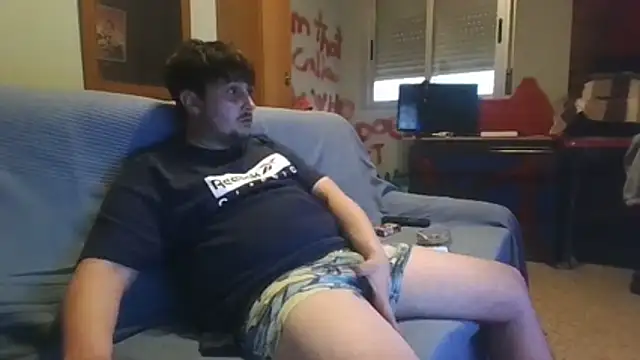 Snapshot of THEGLOBEZONEXXX chatting on 02/13/26, 09:27 THEGLOBEZONEXXX online show from 02/13/26, 09:27