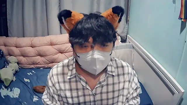 harua0000 online show from 10/22/25, 12:05