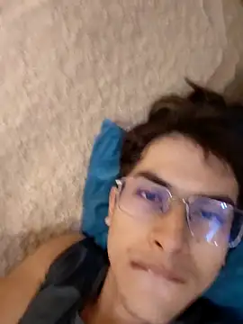 Aaron Eze online show from 02/03/26, 08:36