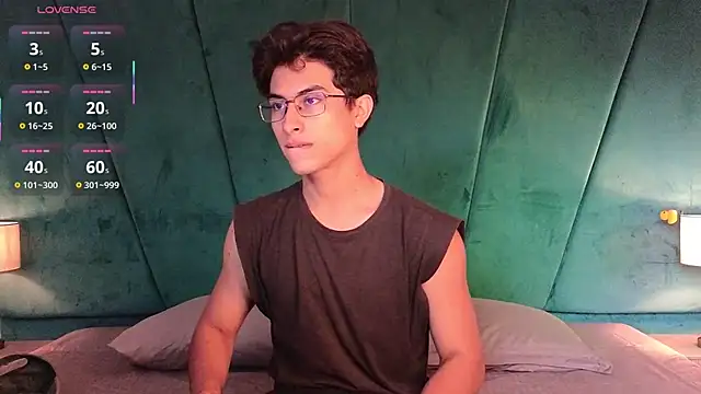 Aaron Eze online show from 02/06/26, 08:34