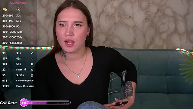 AmiraChase online show from 10/16/25, 01:45