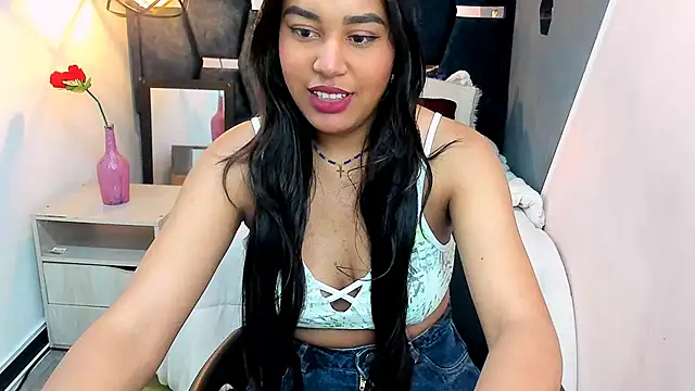 Snapshot of Rachel__Jonees chatting on 10/26/25, 12:22 Rachel  Jonees online show from 10/26/25, 12:22