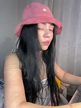 Snapshot of Midori_rosse chatting on 04/22/26, 10:55 Midori rosse online show from 04/22/26, 10:55
