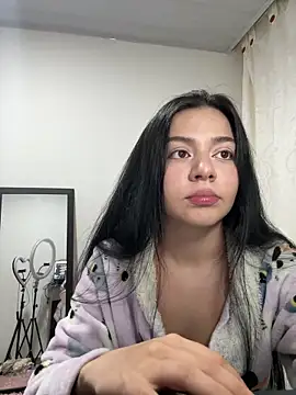 Snapshot of Midori_rosse chatting on 05/16/26, 12:18 Midori rosse online show from 05/16/26, 12:18