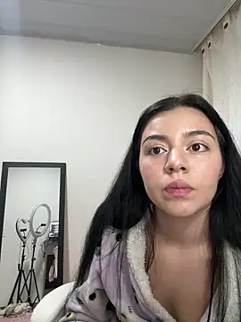 Snapshot of Midori_rosse chatting on 05/16/26, 12:40 Midori rosse online show from 05/16/26, 12:40