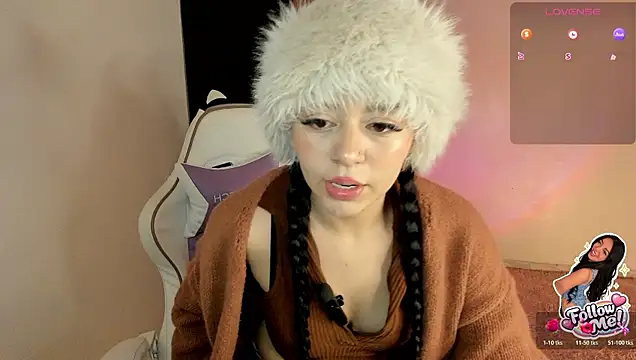 Snapshot of Midori_rosse chatting on 07/14/26, 12:35 Midori rosse online show from 07/14/26, 12:35