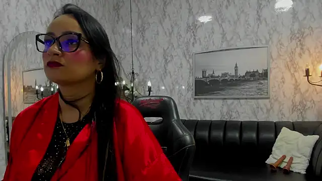 AlexandraMilff online show from 11/24/25, 03:50