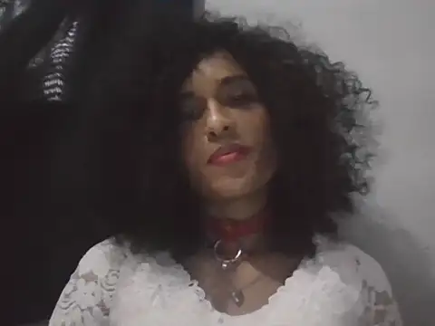 Snapshot of MorenaBellakita chatting on 10/15/25, 06:30 MorenaBellakita online show from 10/15/25, 06:30