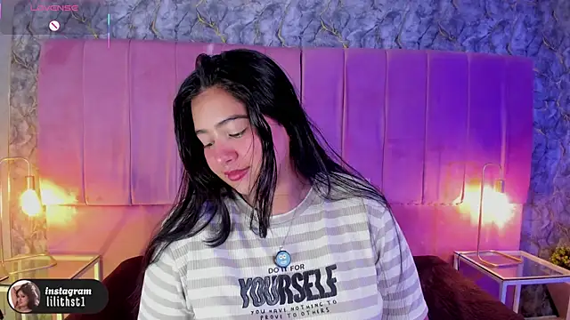 lilithst  online show from 02/09/26, 07:51