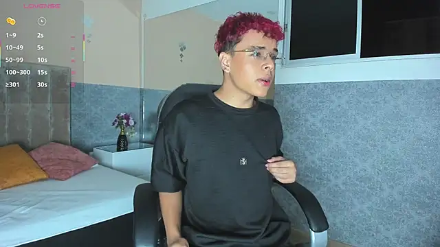 Xavier Fox    online show from 01/10/26, 04:36