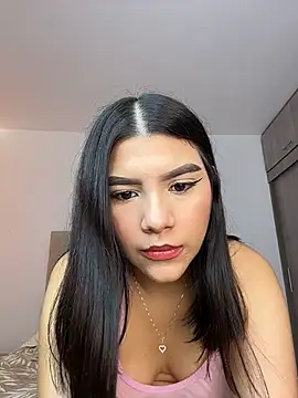 Snapshot of Julietalcl chatting on 04/13/26, 08:47 Julietalcl online show from 04/13/26, 08:47