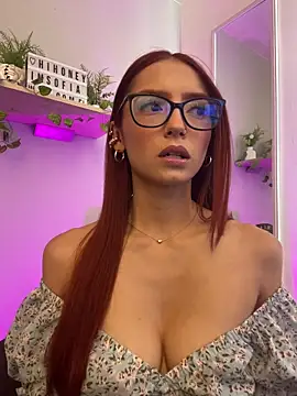 Snapshot of Im_sofiaaa chatting on 03/06/26, 09:22 Im sofiaaa online show from 03/06/26, 09:22