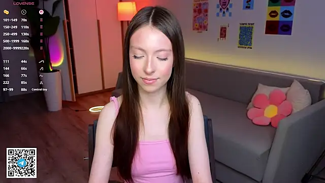 Yasmin Kass online show from 03/27/26, 06:41