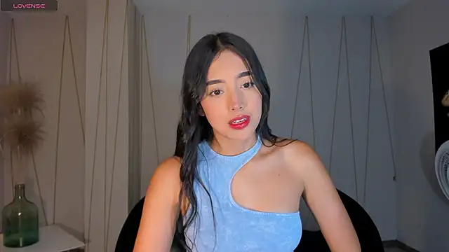 ScarlettBlaze  online show from 02/26/26, 12:04