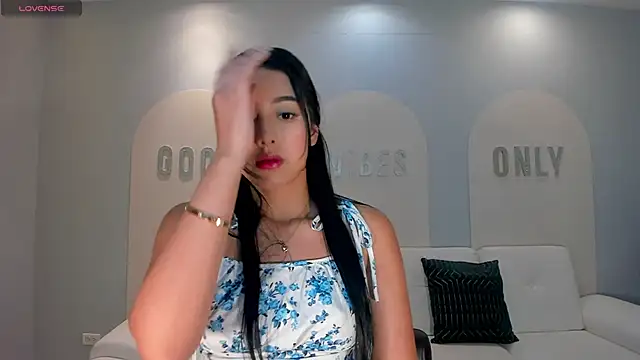 Snapshot of ScarlettBlaze_ chatting on 05/08/26, 12:10 ScarlettBlaze online show from 05/08/26, 12:10