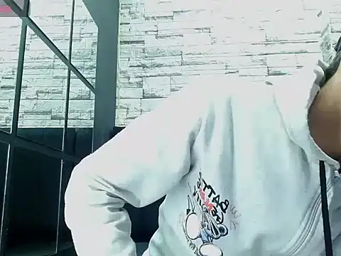 Snapshot of pether_hairy chatting on 12/02/25, 04:40 pether hairy online show from 12/02/25, 04:40