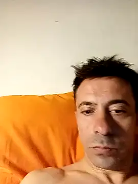 Snapshot of manumoodman1234 chatting on 10/27/25, 10:36 manumoodman1234 online show from 10/27/25, 10:36