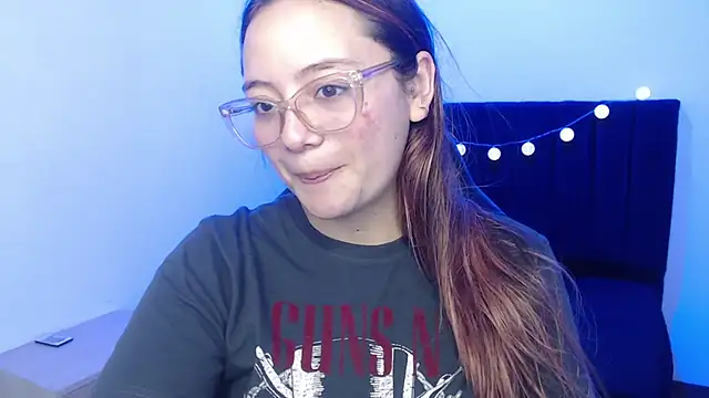 Red Lola  online show from 11/02/25, 02:19