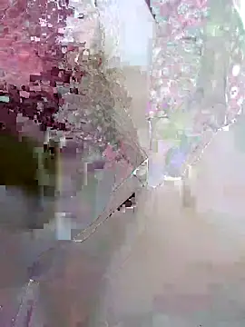 Snapshot of Saritta69x chatting on 10/17/25, 10:23 Saritta69x online show from 10/17/25, 10:23