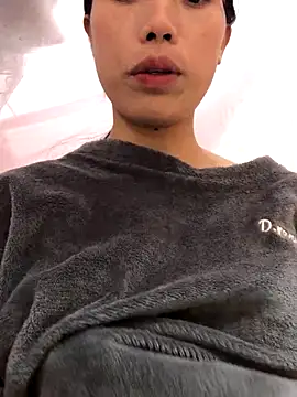 Snapshot of Lily-2k chatting on 11/29/25, 06:27 Lily-2k online show from 11/29/25, 06:27