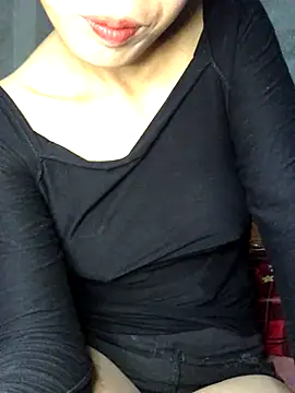 Snapshot of Lily-2k chatting on 11/30/25, 10:25 Lily-2k online show from 11/30/25, 10:25