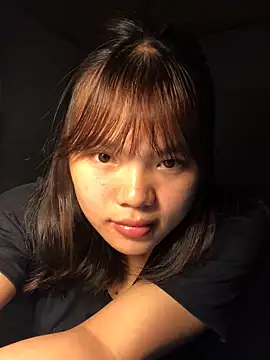 Snapshot of Jooahn003 chatting on 10/17/25, 03:14 Jooahn003 online show from 10/17/25, 03:14