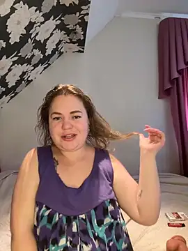 GoldMuse online show from 10/18/25, 09:43