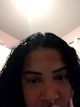 Yse Morena online show from 10/17/25, 05:10
