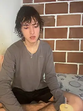 JoelnClouds online show from 04/13/26, 06:35