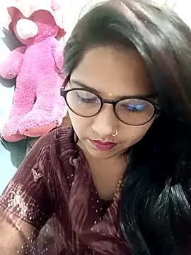 Vanshika1432 online show from 10/22/25, 06:13