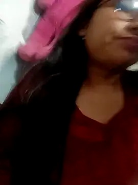 Vanshika1432 online show from 11/19/25, 07:36