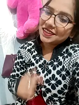 Vanshika1432 online show from 11/27/25, 03:52