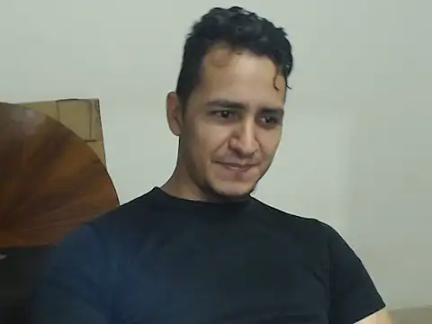 DarkTheKing online show from 10/18/25, 04:37