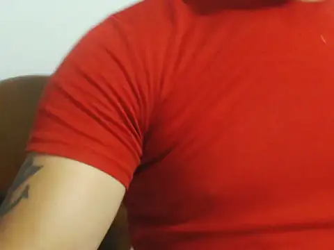 DarkTheKing online show from 10/28/25, 03:54