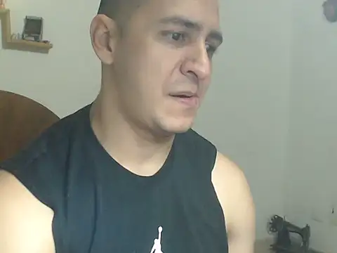 DarkTheKing online show from 11/11/25, 05:29