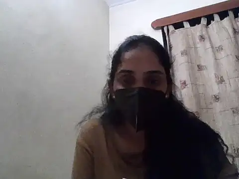 shainiasha1 online show from 10/17/25, 03:14