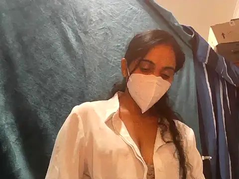 shainiasha1 online show from 05/27/26, 05:32