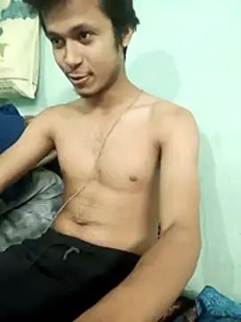 maxmishra18 online show from 11/16/25, 07:47