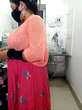 Cuty-Lina online show from 11/27/25, 02:41