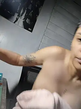 Snapshot of Natimiau chatting on 11/27/25, 05:59 Natimiau online show from 11/27/25, 05:59