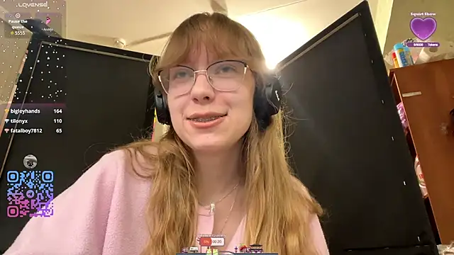 JuneCooper online show from 10/17/25, 02:19
